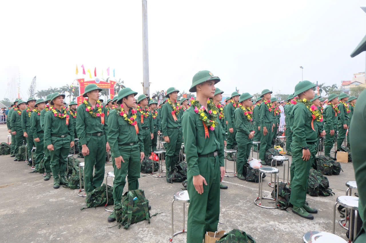 21-11-tuyen-quan.jpg