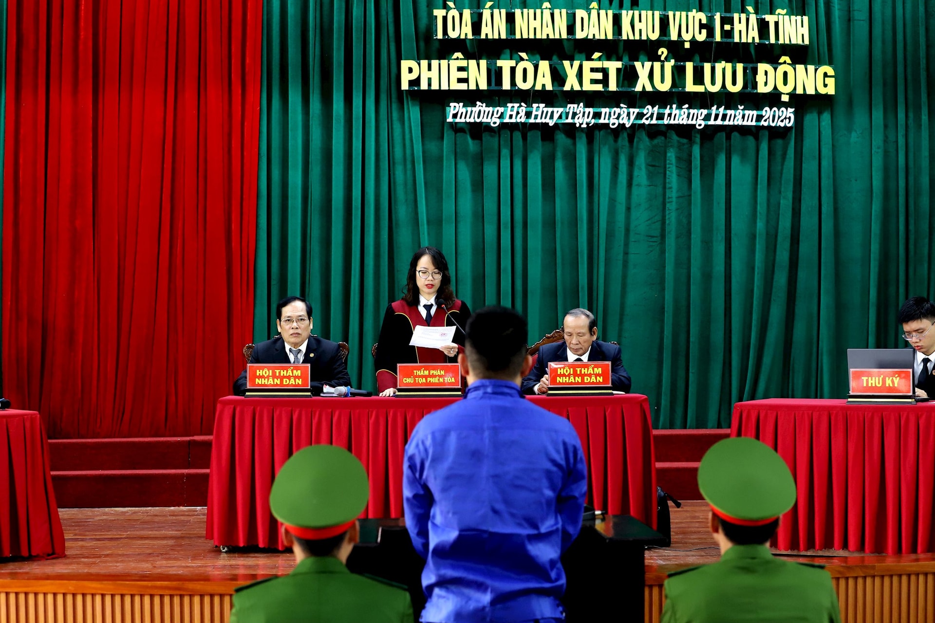 xx_luu_dong_3.jpg