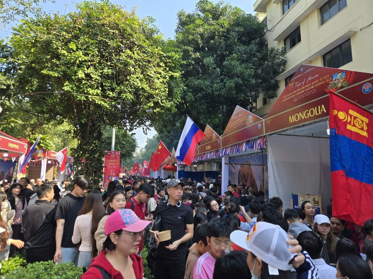 lien_hoan_van_hoa_am_thuc_quoc_te_2025_thu_hut_hang_nghin_luot_khach_tham_quan_trai_nghiem.jpg