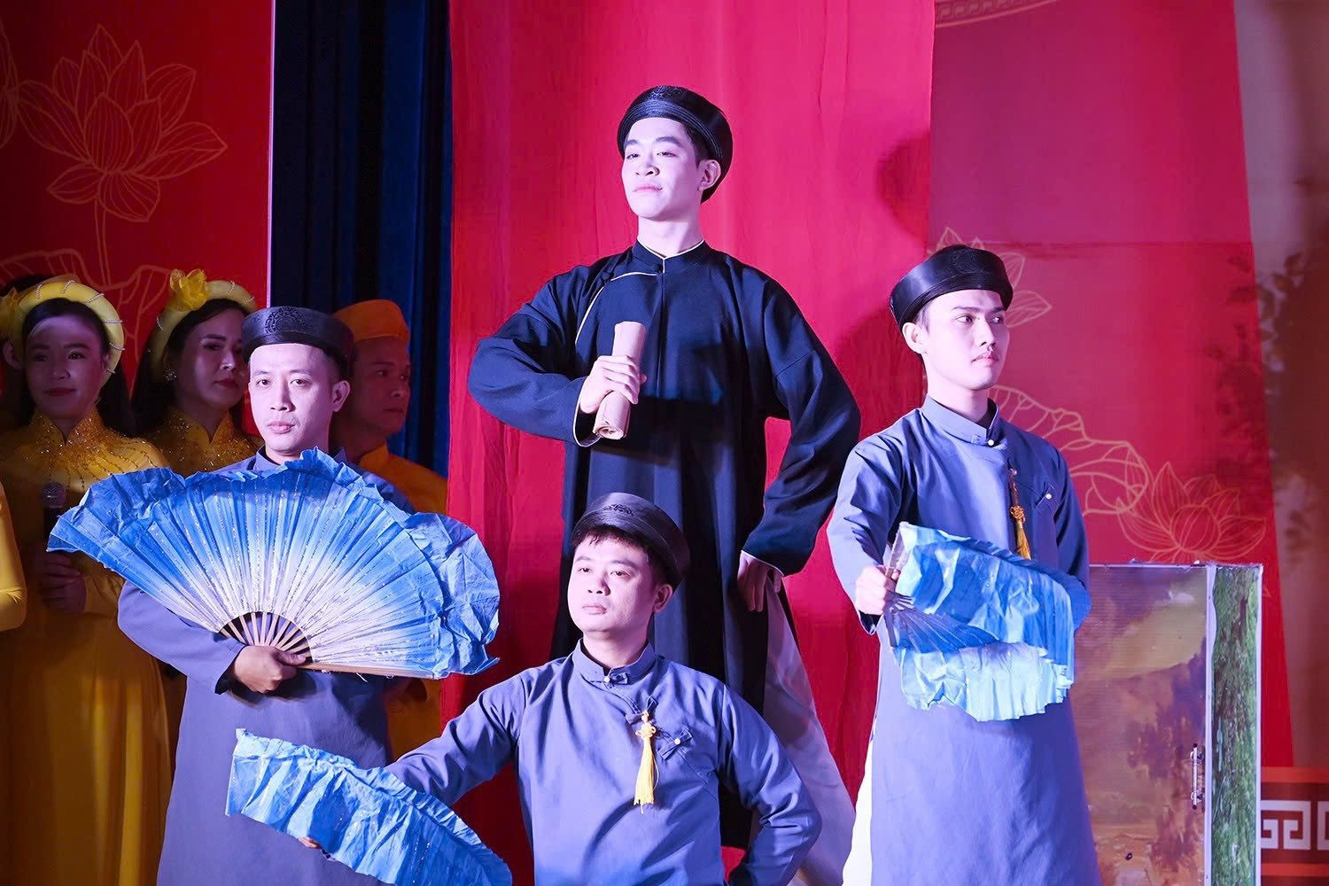 phan_kinh_12.jpg