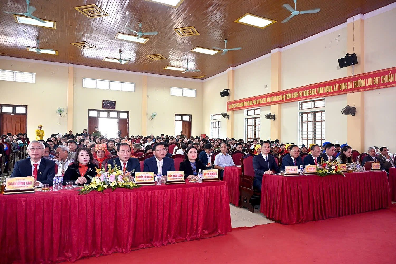 phan_kinh_13.jpg