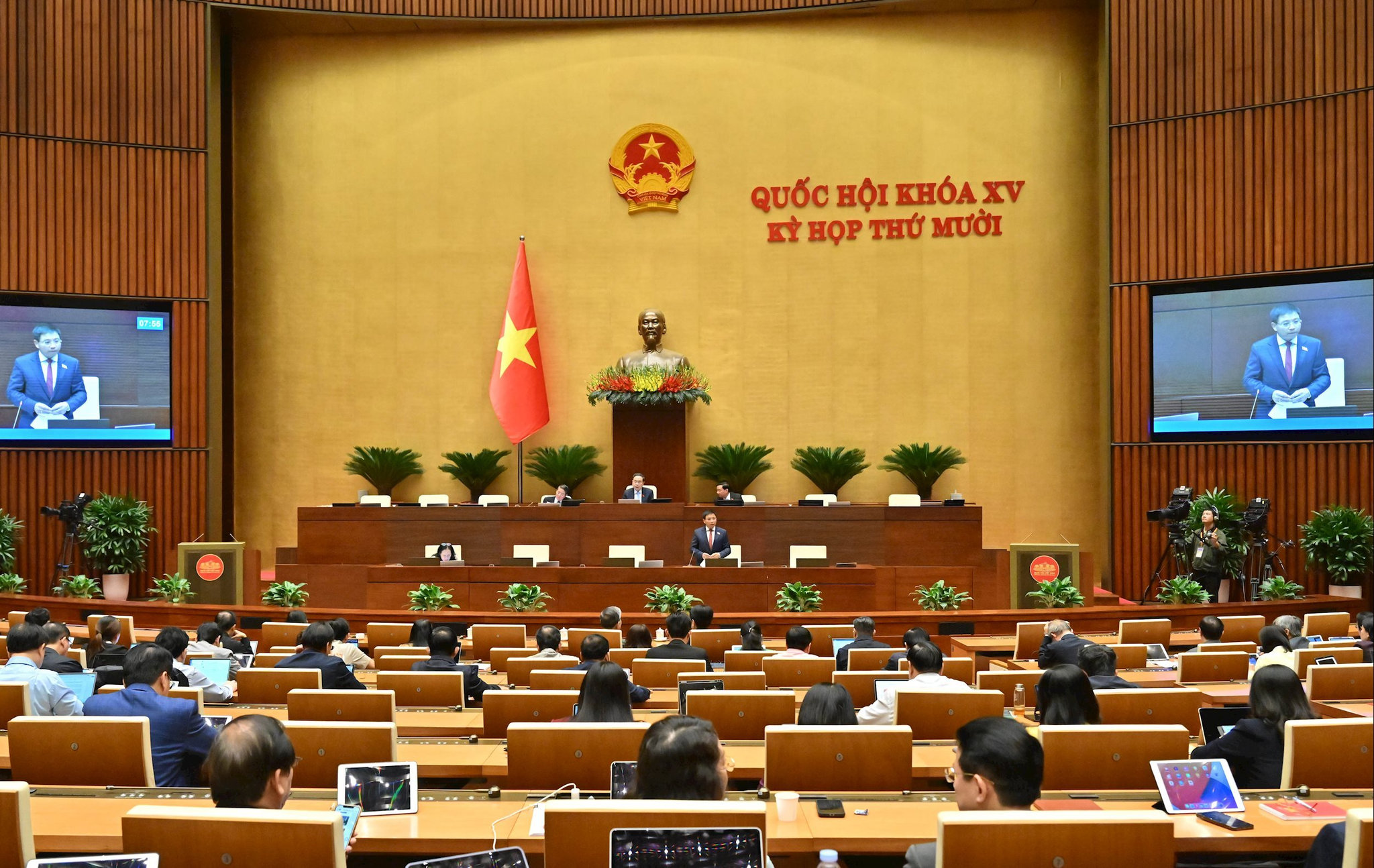 bo-truong-bo-tai-chinh-nguyen-van-thang-giai-trinh-lam-ro-mot-so-van-de-dbqh-neuvqk_8441.jpg