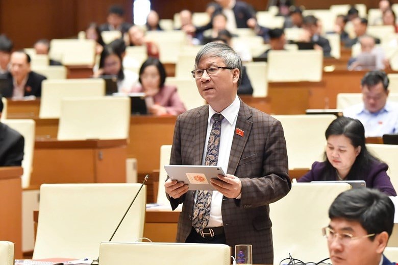 nguyen-anh-tri.jpg