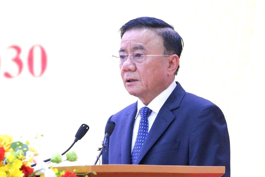 thuong-tuc-ban-bi-thu-tran-cam-tu.jpg