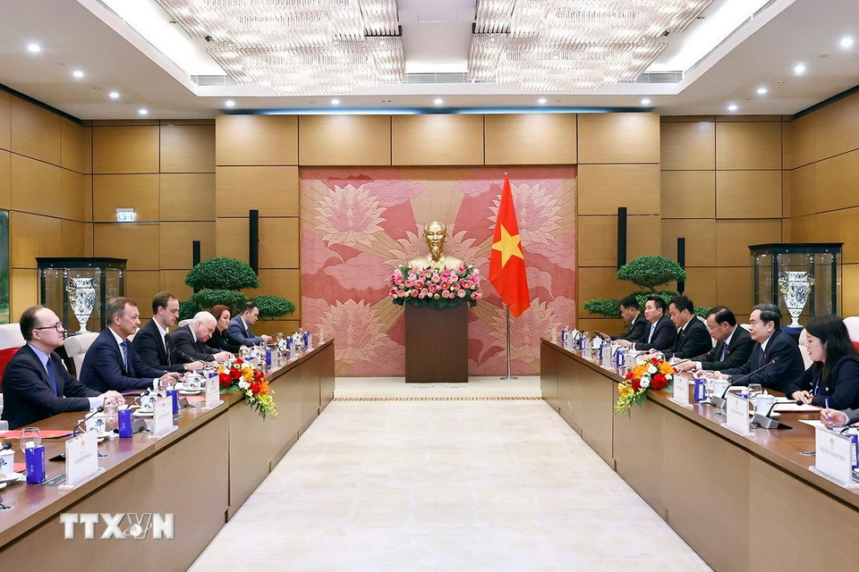 Chủ tịch Quốc hội Trần Thanh Mẫn tiếp Phó Chủ tịch Thứ nhất Hội đồng Liên bang Quốc hội LB Nga- Ảnh 2. Chủ tịch Quốc hội Trần Thanh Mẫn tiếp Phó Chủ tịch Thứ nhất Hội đồng Liên bang Quốc hội LB Nga- Ảnh 2.