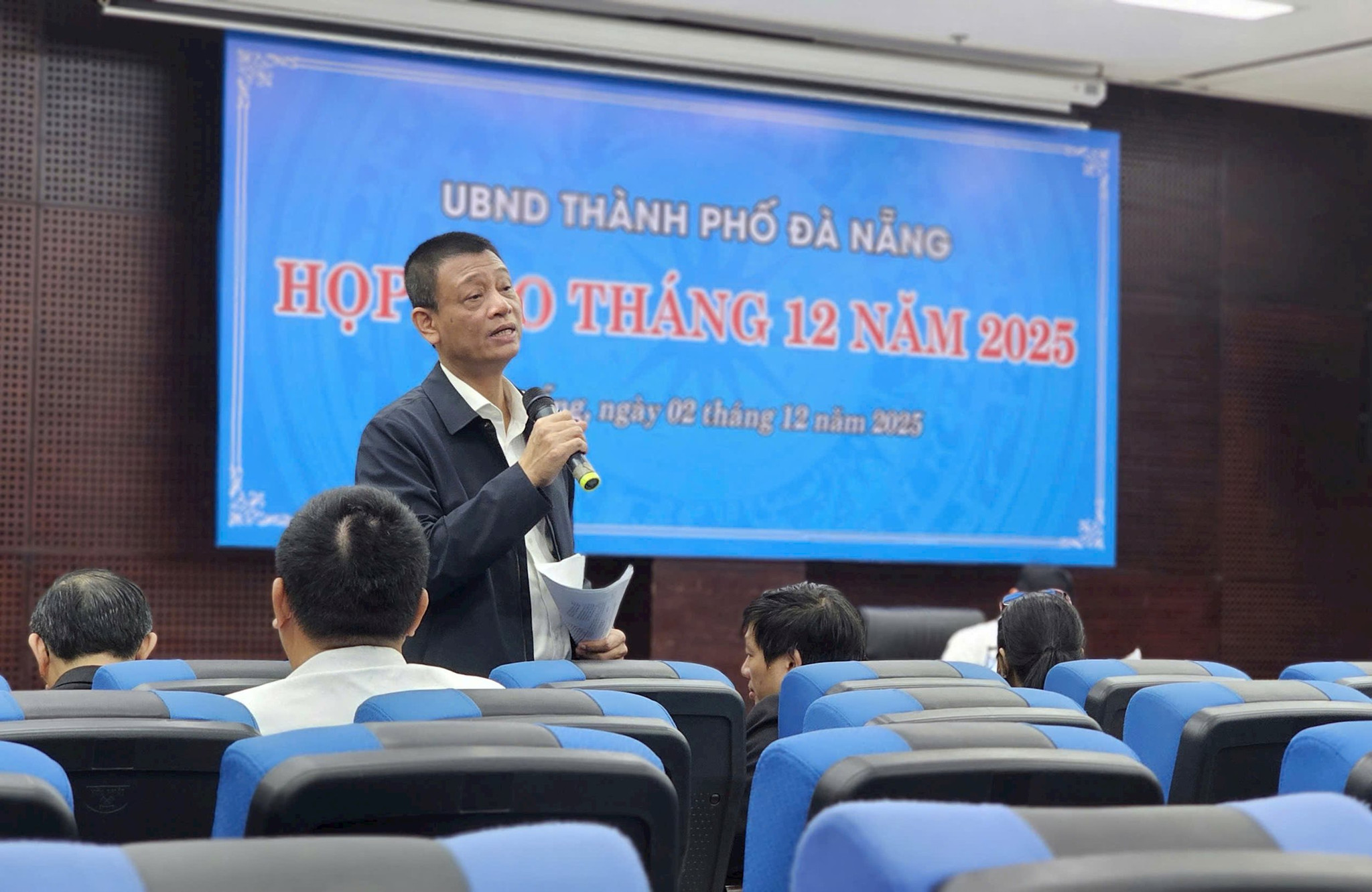 3-12-hopbao-xaydung.jpg