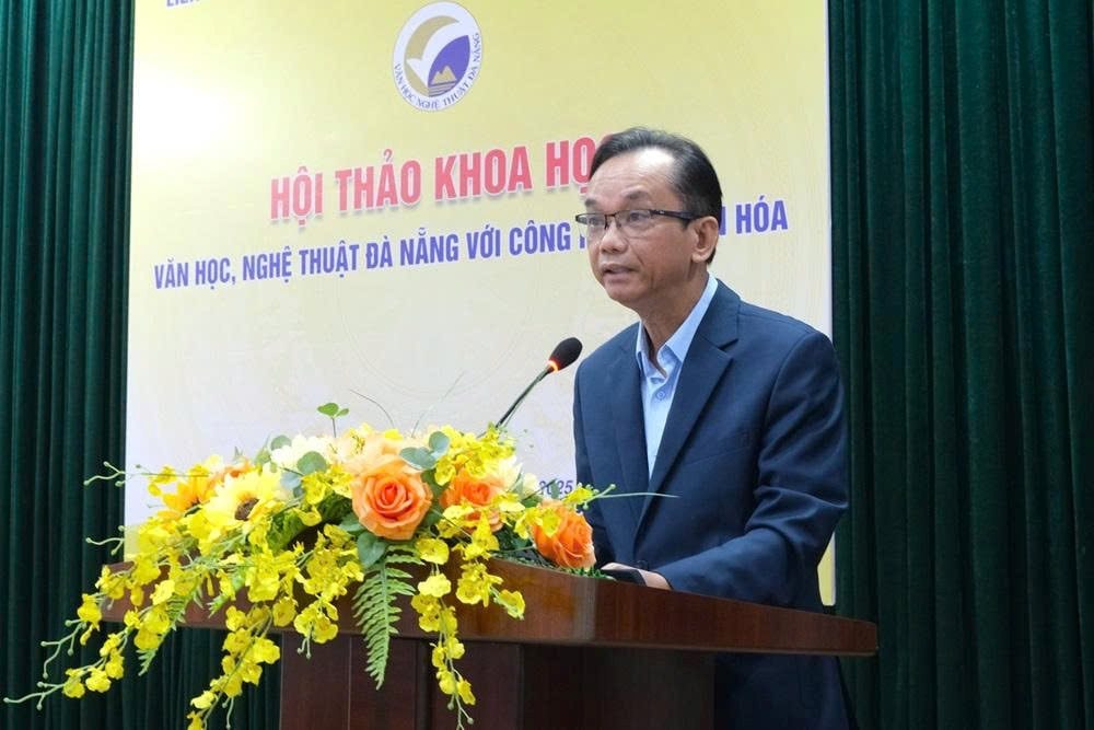 5-12-hoi-thao9.jpg