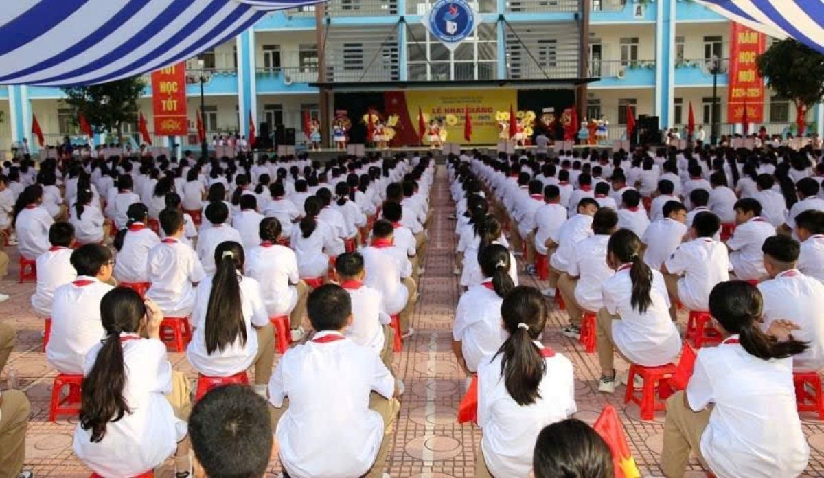 tuyentruyen.jpg