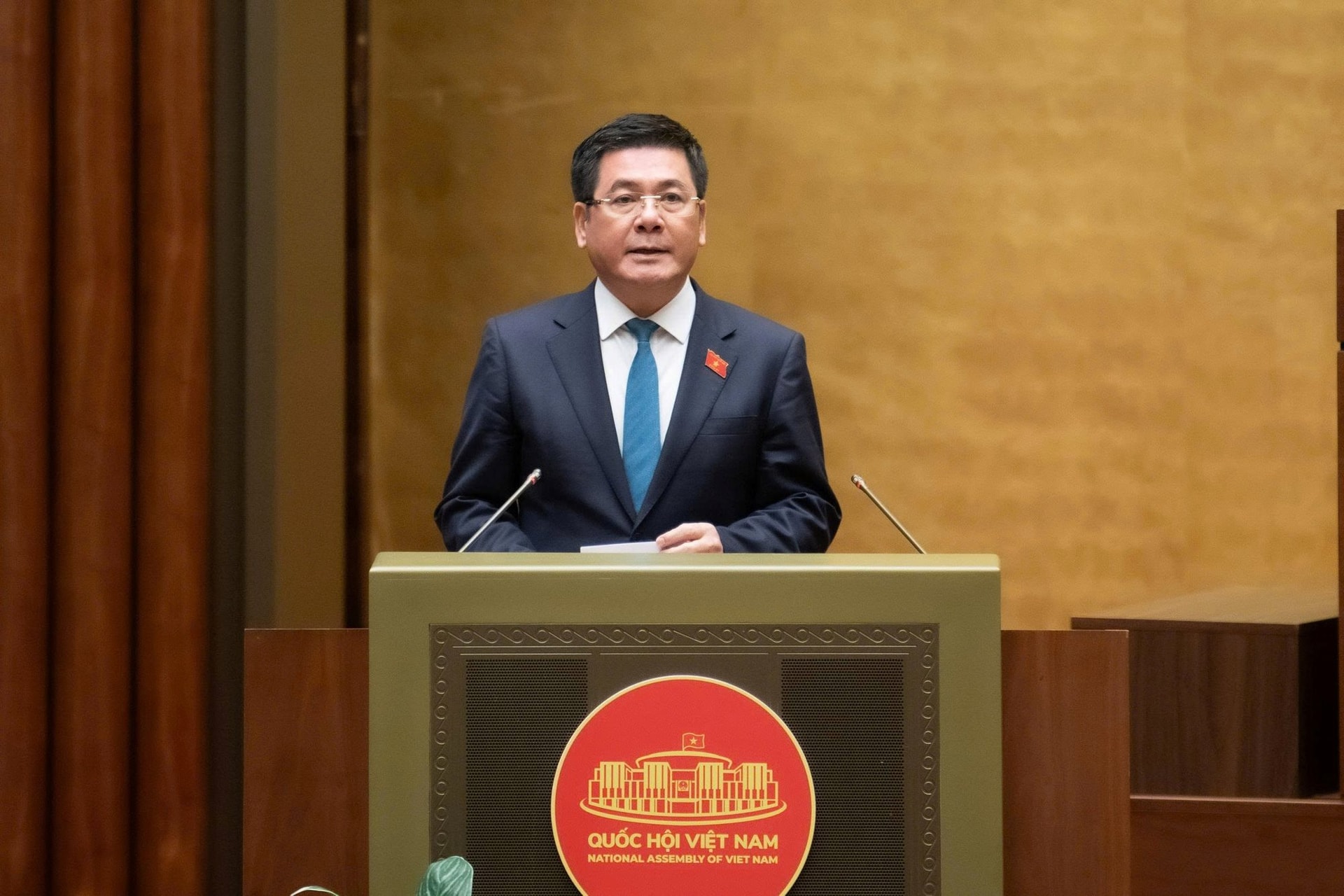 nguyen-hong-dien.jpg