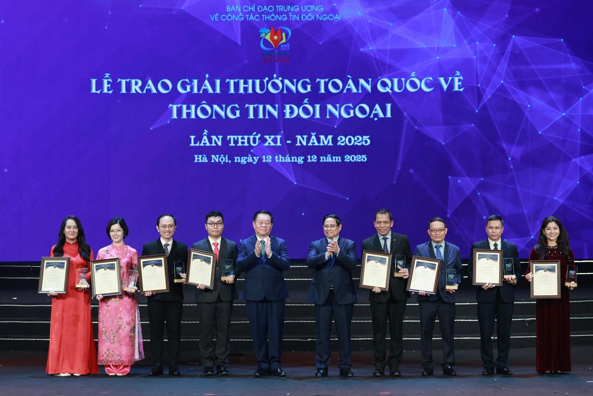 Thủ tướng: Thông tin đối ngoại là một thành tố chiến lược trong tổng thể sức mạnh mềm quốc gia- Ảnh 4.