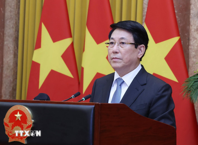 ttxvn-chu-tich-nuoc-tiep-10-dai-su-trinh-quoc-thu-11.jpg