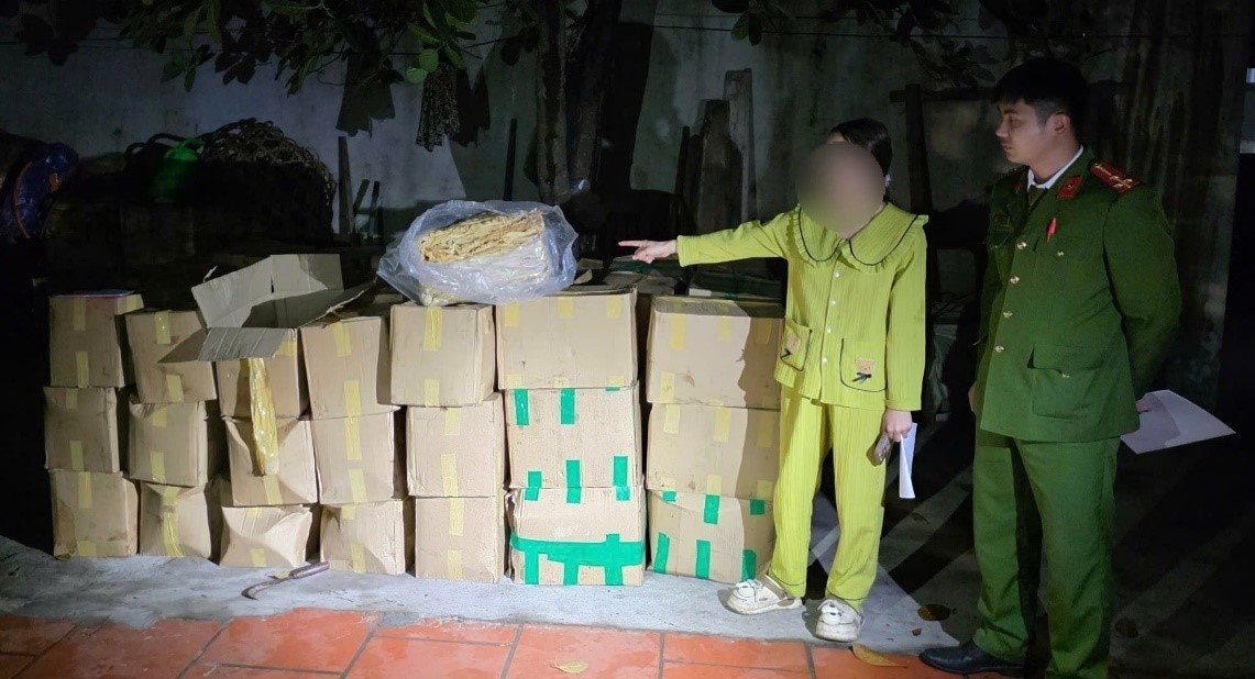 Phát hiện gần 2 tấn lòng lợn nghi mốc, không rõ nguồn gốc