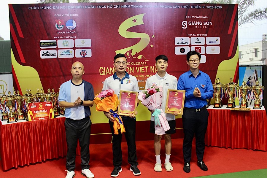 Hấp dẫn Giải Pickleball Giang Sơn Việt Nam 'Tự hào một dải non sông'