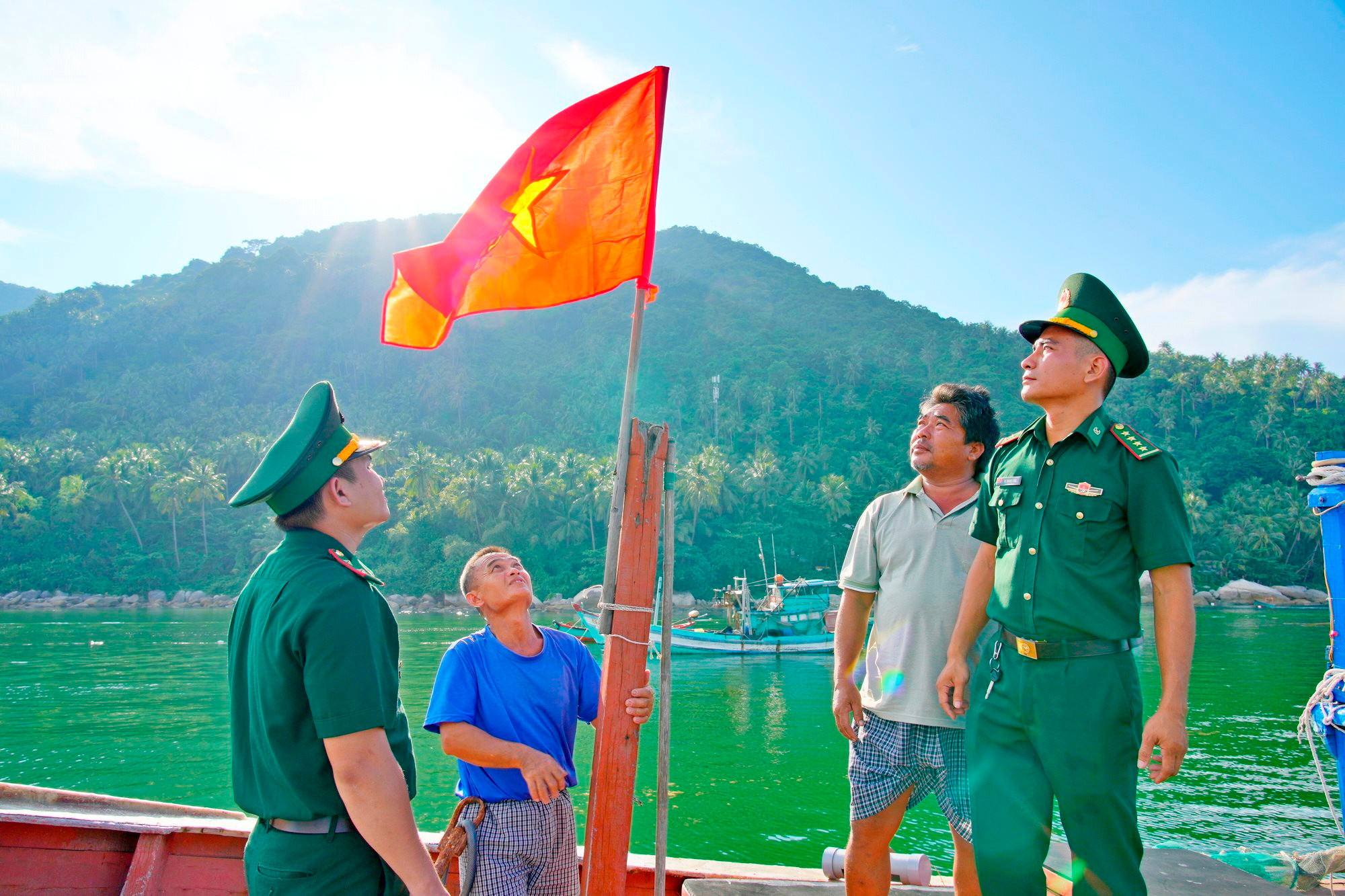 tuyen-truyen-bien-dao.jpg