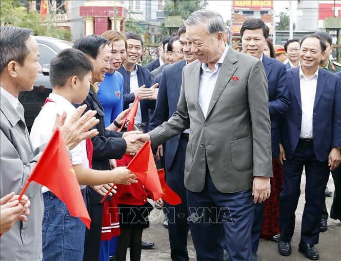 Tổng Bí thư Tô Lâm: Tập trung phát triển nông nghiệp xanh, giá trị cao, xây dựng kinh tế nông thôn hiện đại- Ảnh 1. Tổng Bí thư Tô Lâm: Tập trung phát triển nông nghiệp xanh, giá trị cao, xây dựng kinh tế nông thôn hiện đại- Ảnh 1.