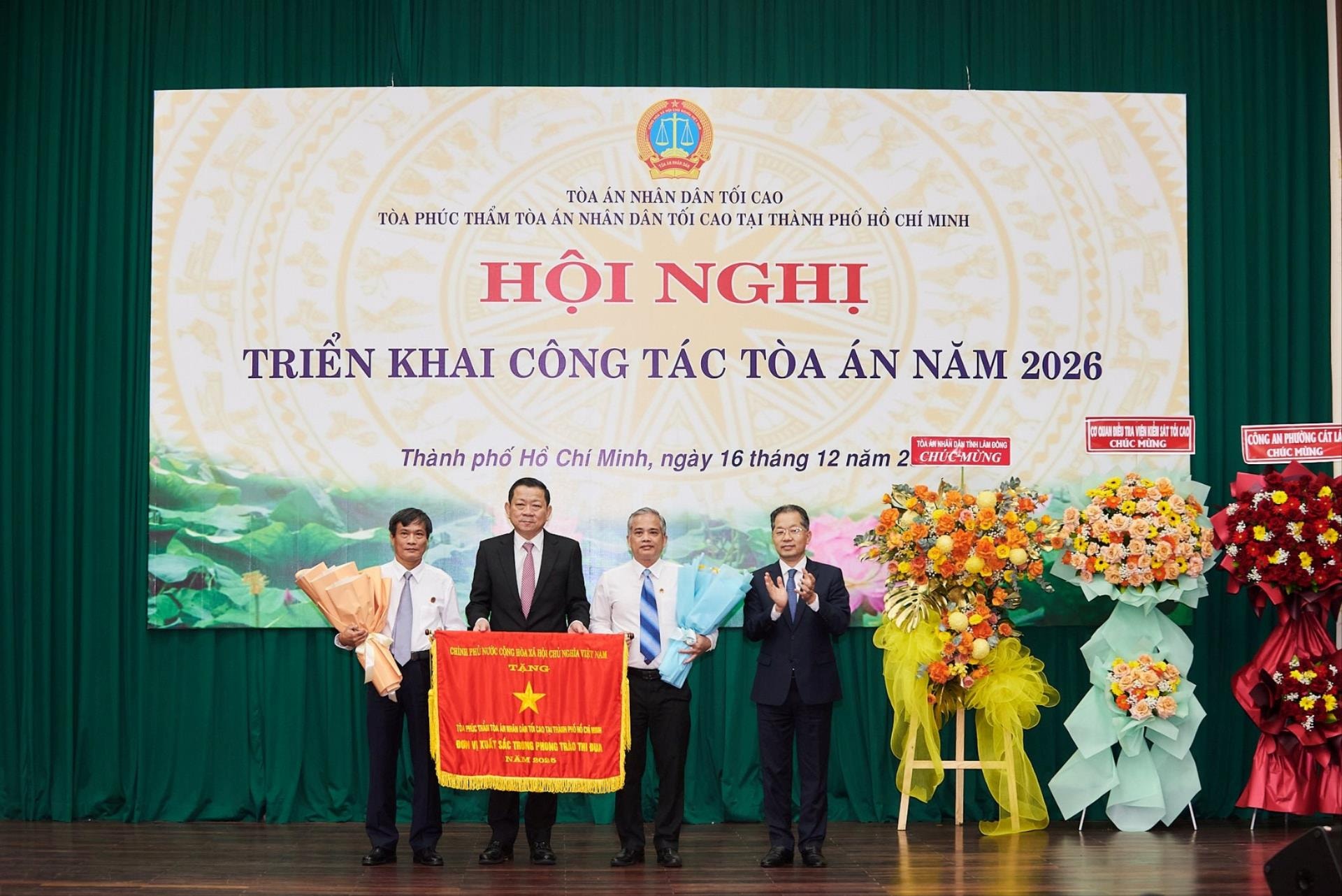 Tòa Phúc thẩm TANDTC tại TP.HCM hoàn thành xuất sắc nhiệm vụ công tác năm 2025