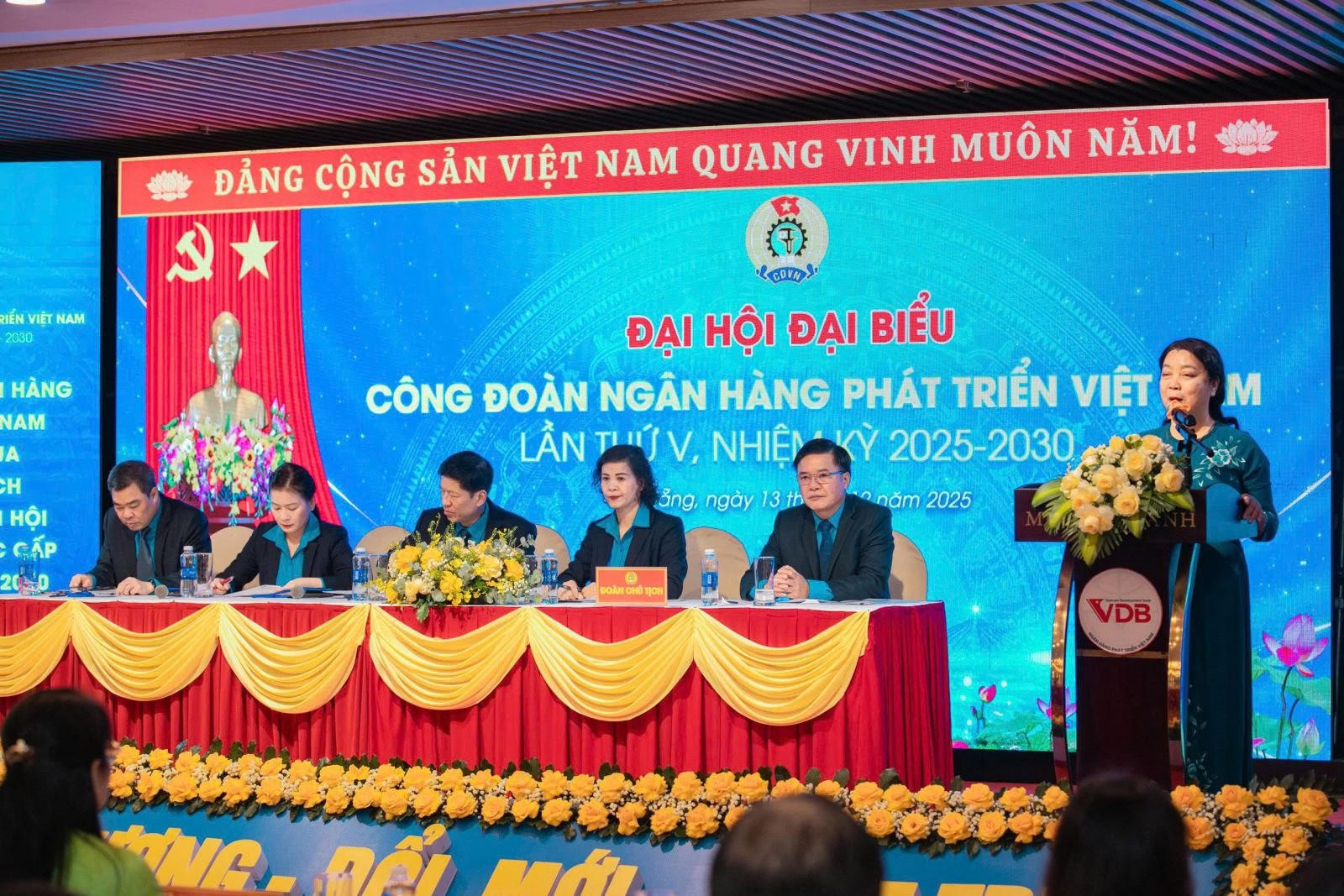 cong-doan-vdb-1.jpg
