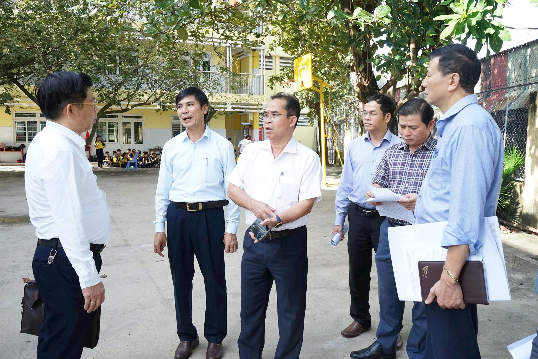 18-12-kiem-tra-da-truong10.jpg