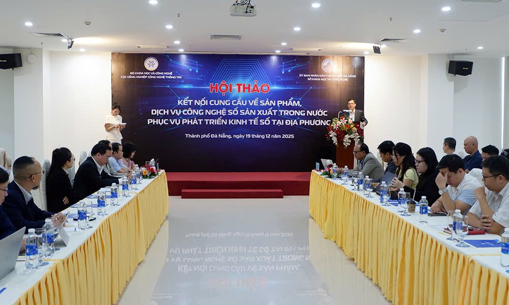 19-12-hoi-thao10.jpg