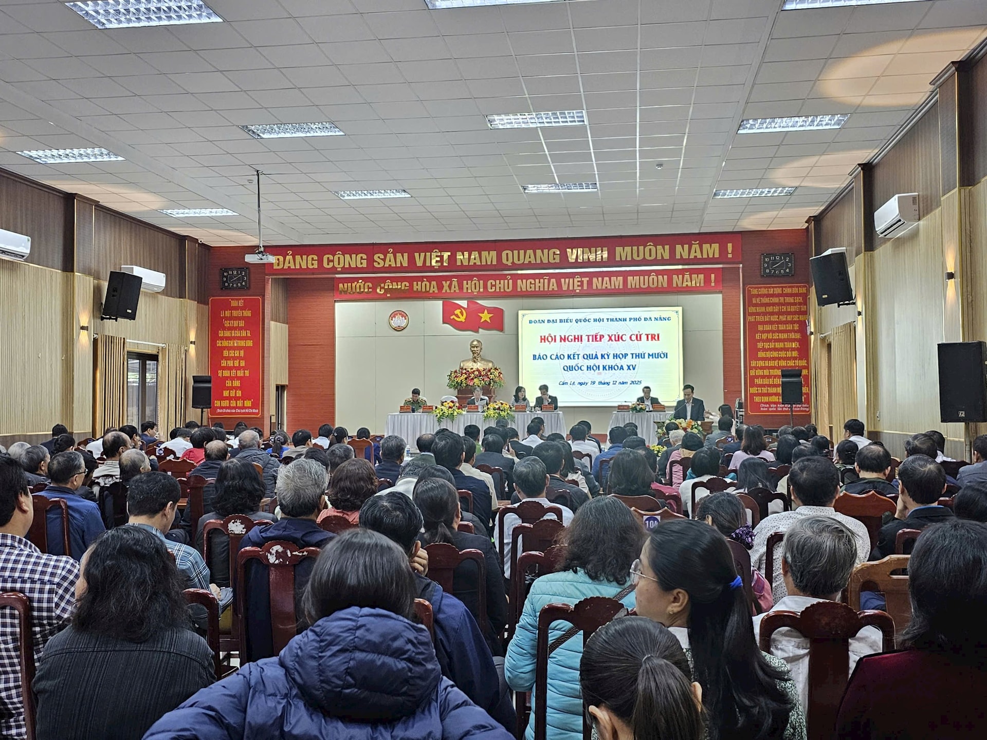 19-12-txct11.jpg