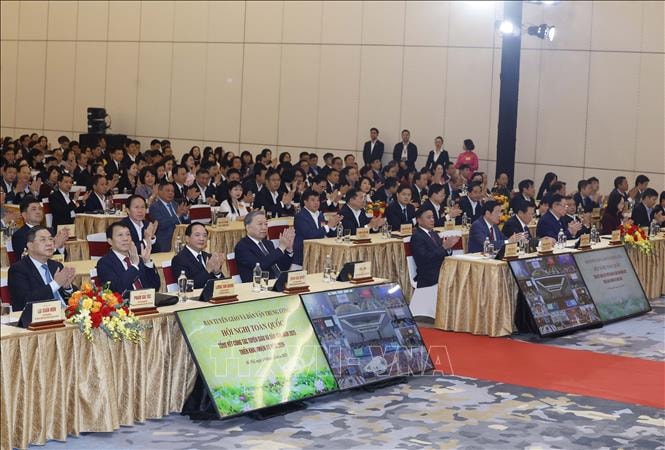 Tổng Bí thư dự Hội nghị toàn quốc triển khai nhiệm vụ năm 2026 của ngành Tuyên giáo và Dân vận- Ảnh 5.