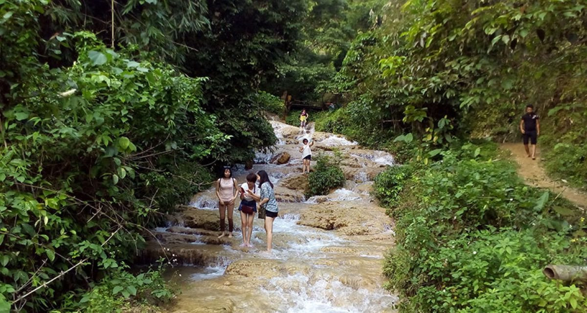 dukhach.jpg