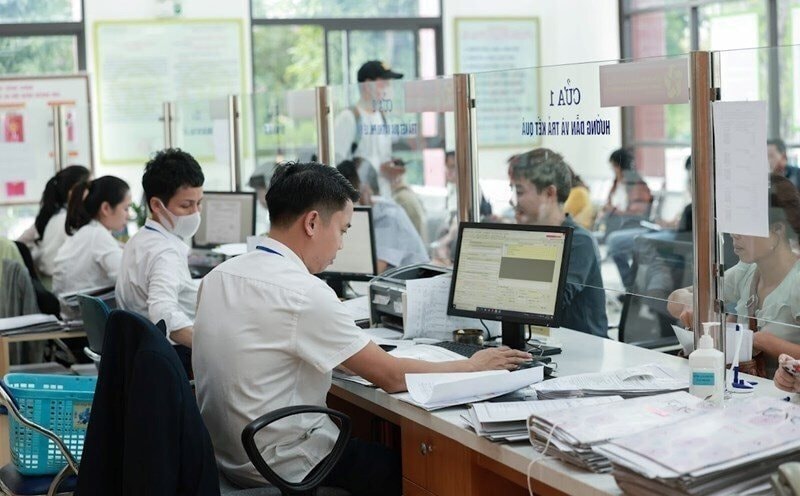 thu-tuc-hanh-chinh-15415930-1-.jpeg