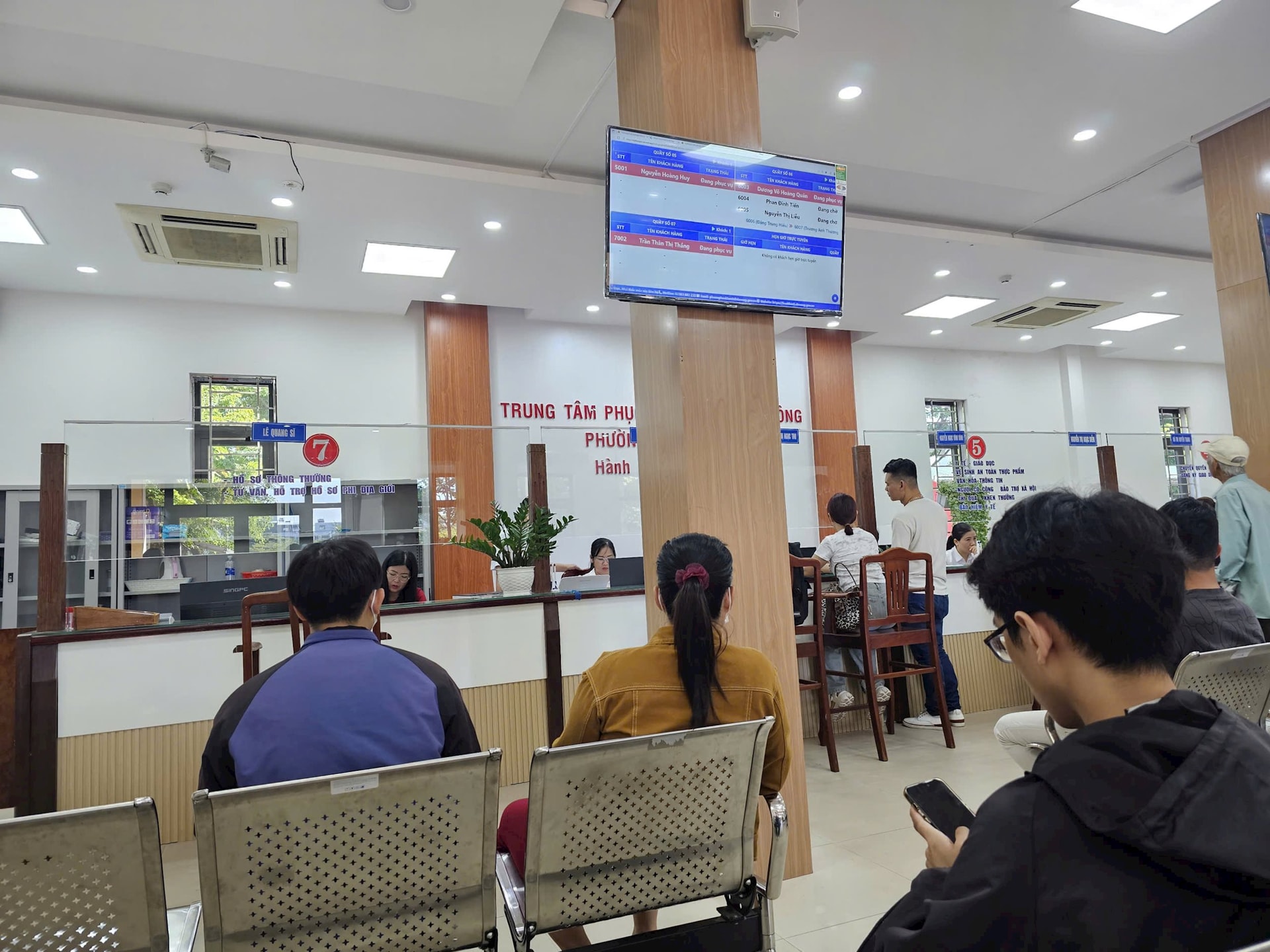 21-12-phan-b-o-thuong-vuot9.jpg