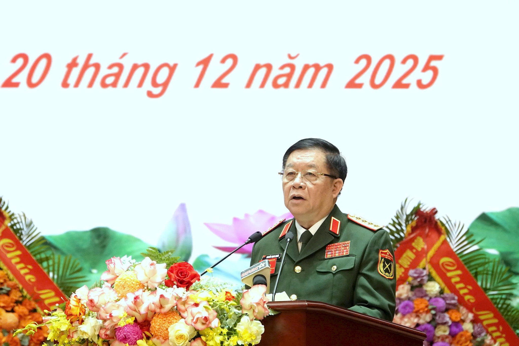 b20fe9ab78b2f7ecaea316.jpg