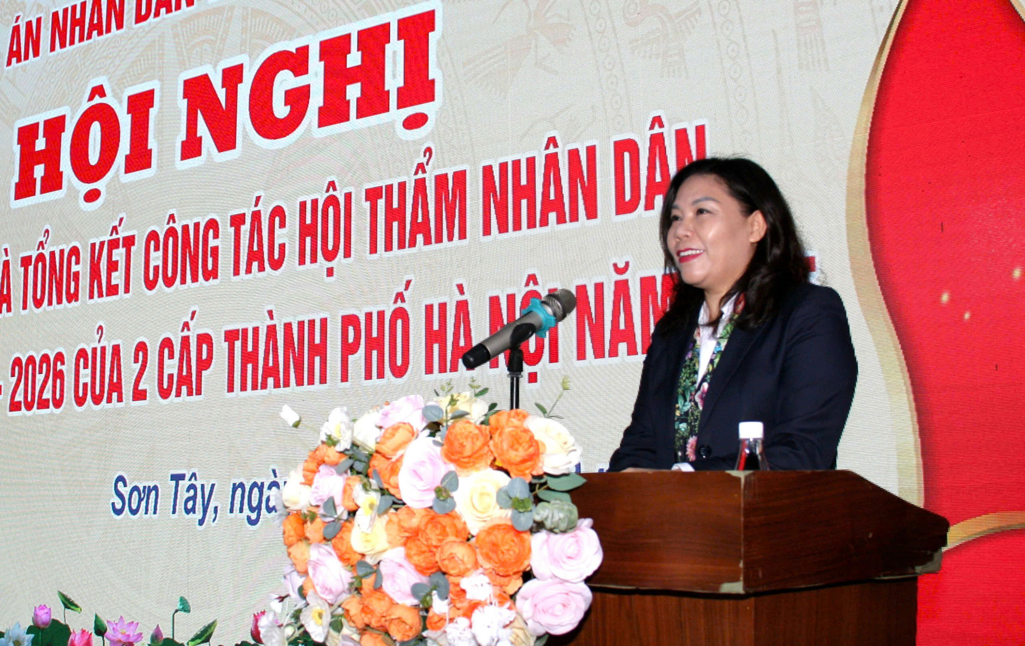 hong-nam(2).jpg