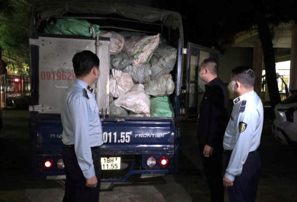 hang_hoa_khong_ro_nguon_goc(1).jpg