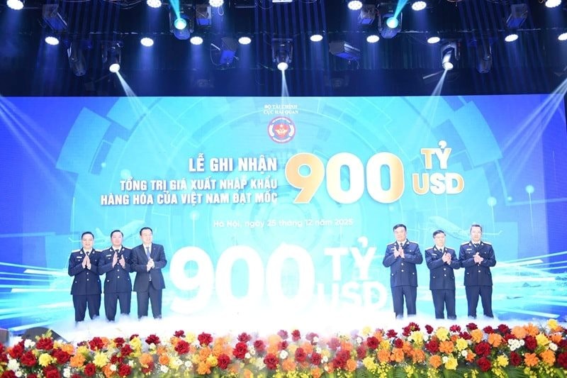 tong-ket-hai-quan-25.12.2(1).jpg
