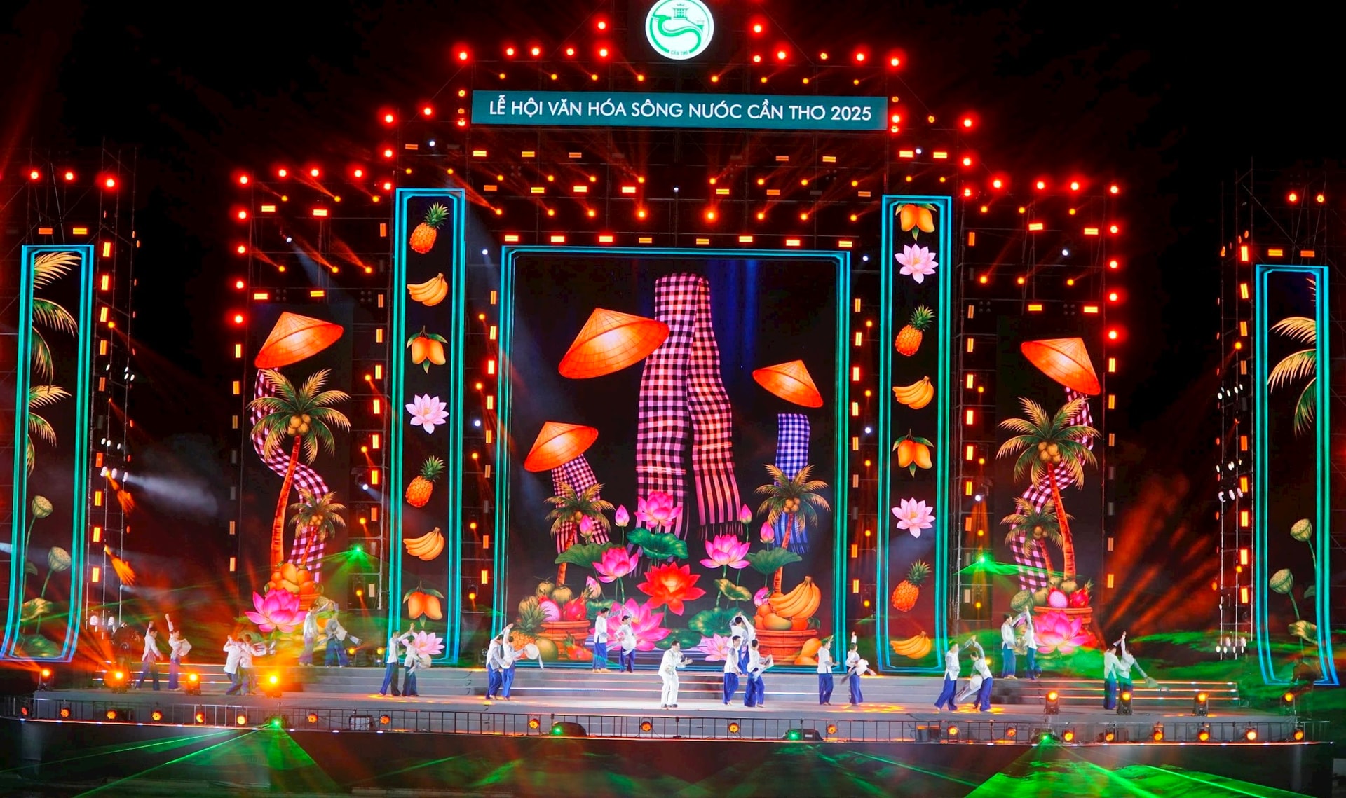 Khai mạc Lễ hội Văn hóa Sông nước Cần Thơ