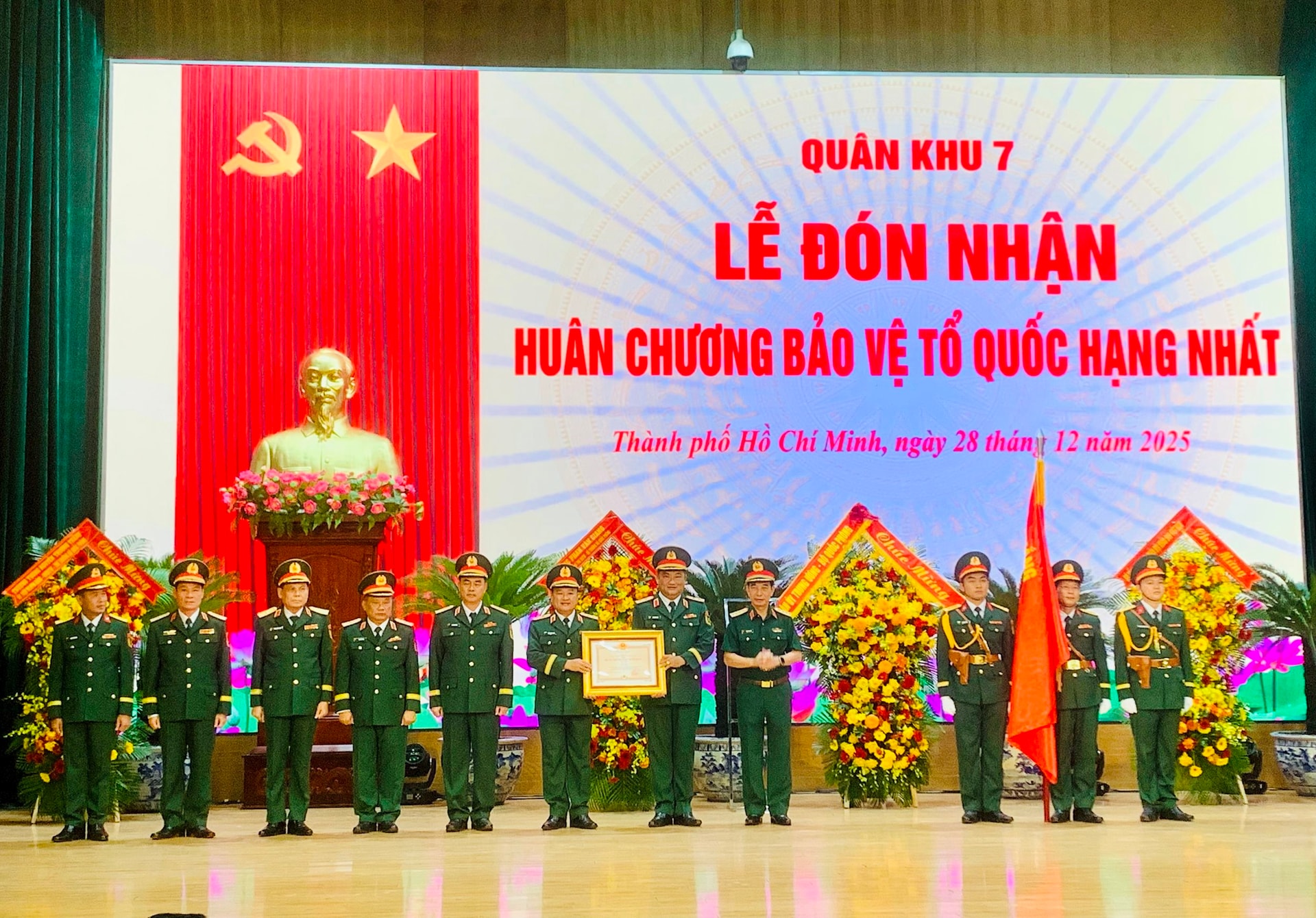 Quân khu 7 hoàn thành xuất sắc nhiệm vụ năm 2025