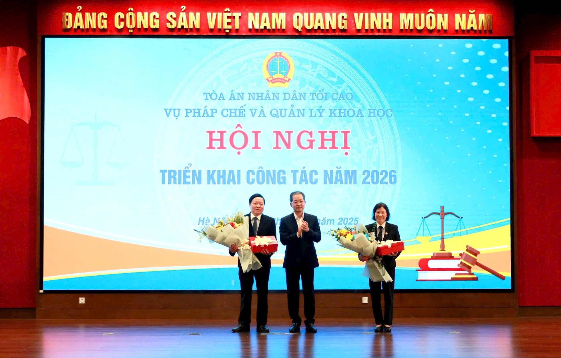 chup-anh-chia-tay.jpg