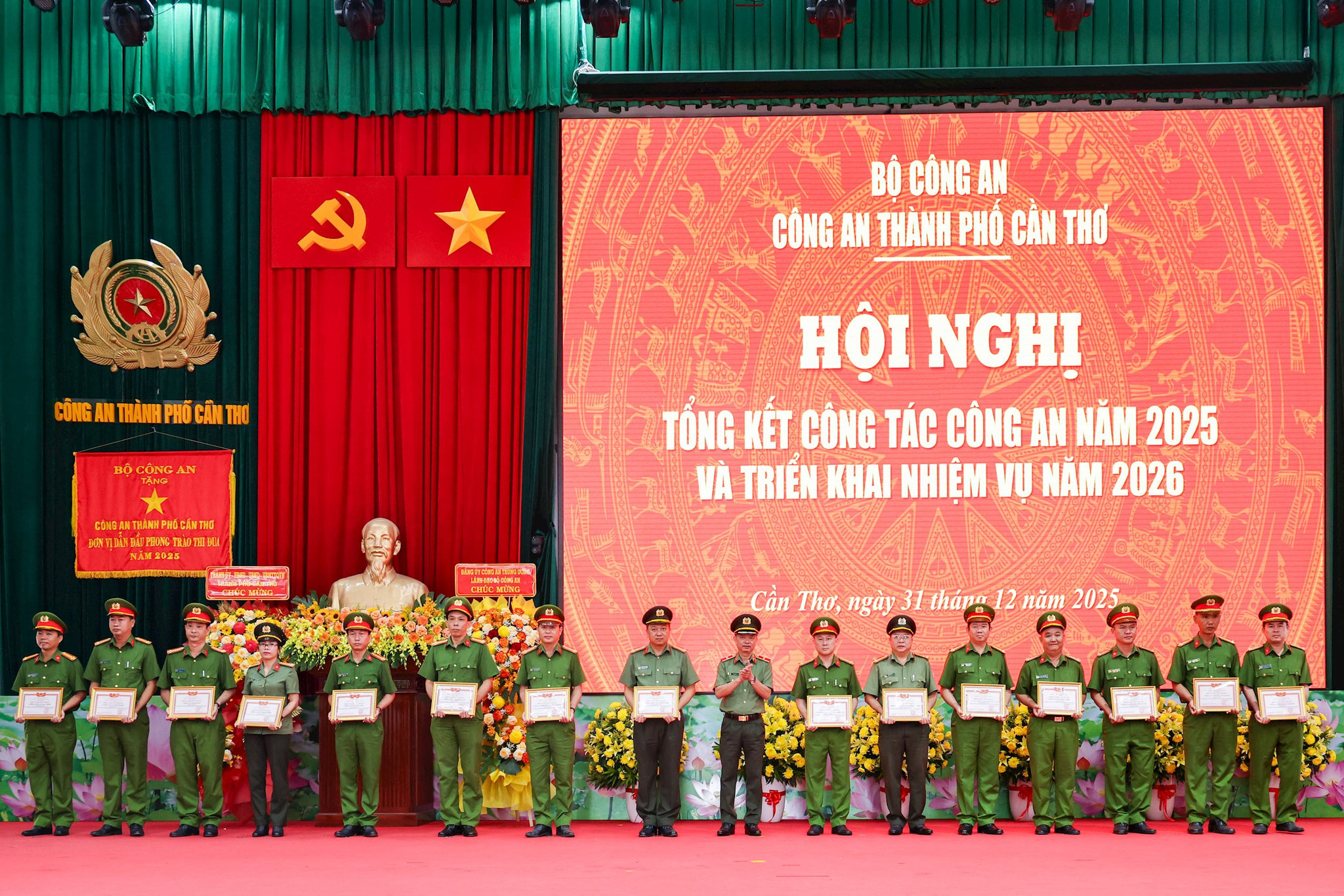 hinh10.jpg