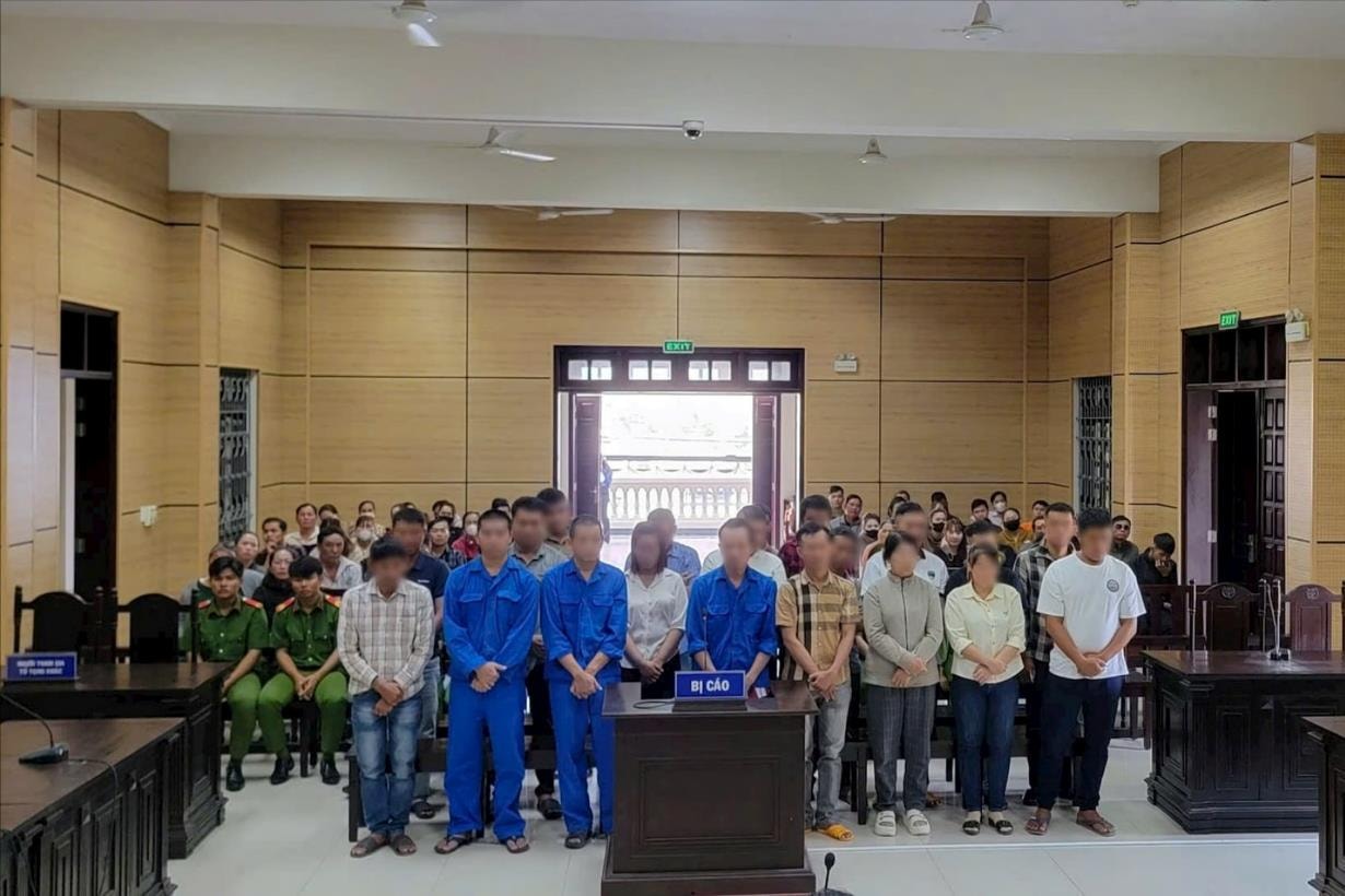 Tổ chức sòng tài xỉu quy mô lớn, 20 bị cáo lĩnh án