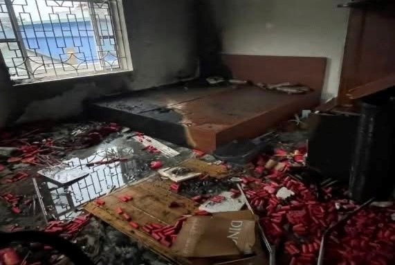 Hà Nội: Điều tra vụ cháy khiến 3 người thương vong, hiện trường đỏ xác pháo