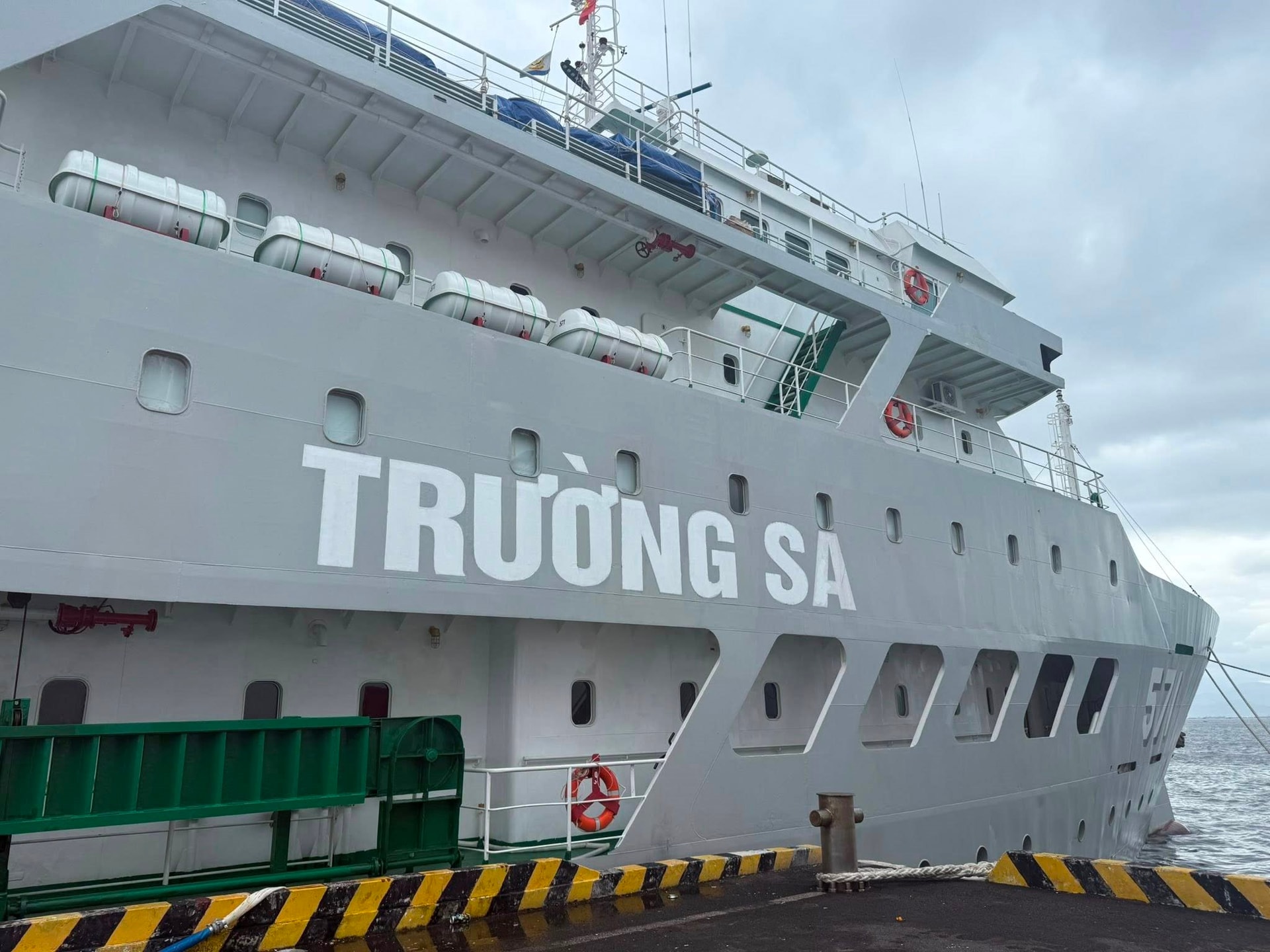 truong-sa-2-.jpg