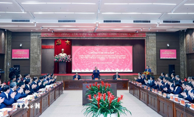 ttxvn-tong-bi-thu-to-lam-lam-viec-voi-ban-thuong-vu-thanh-uy-ha-noi-8521650-3.jpg