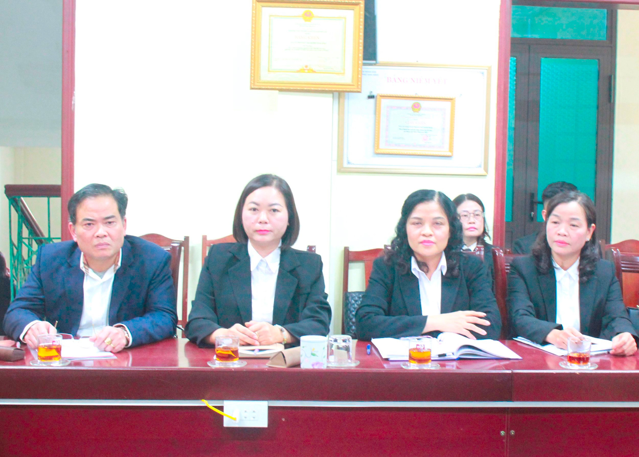 hoi_nghi-1.jpg