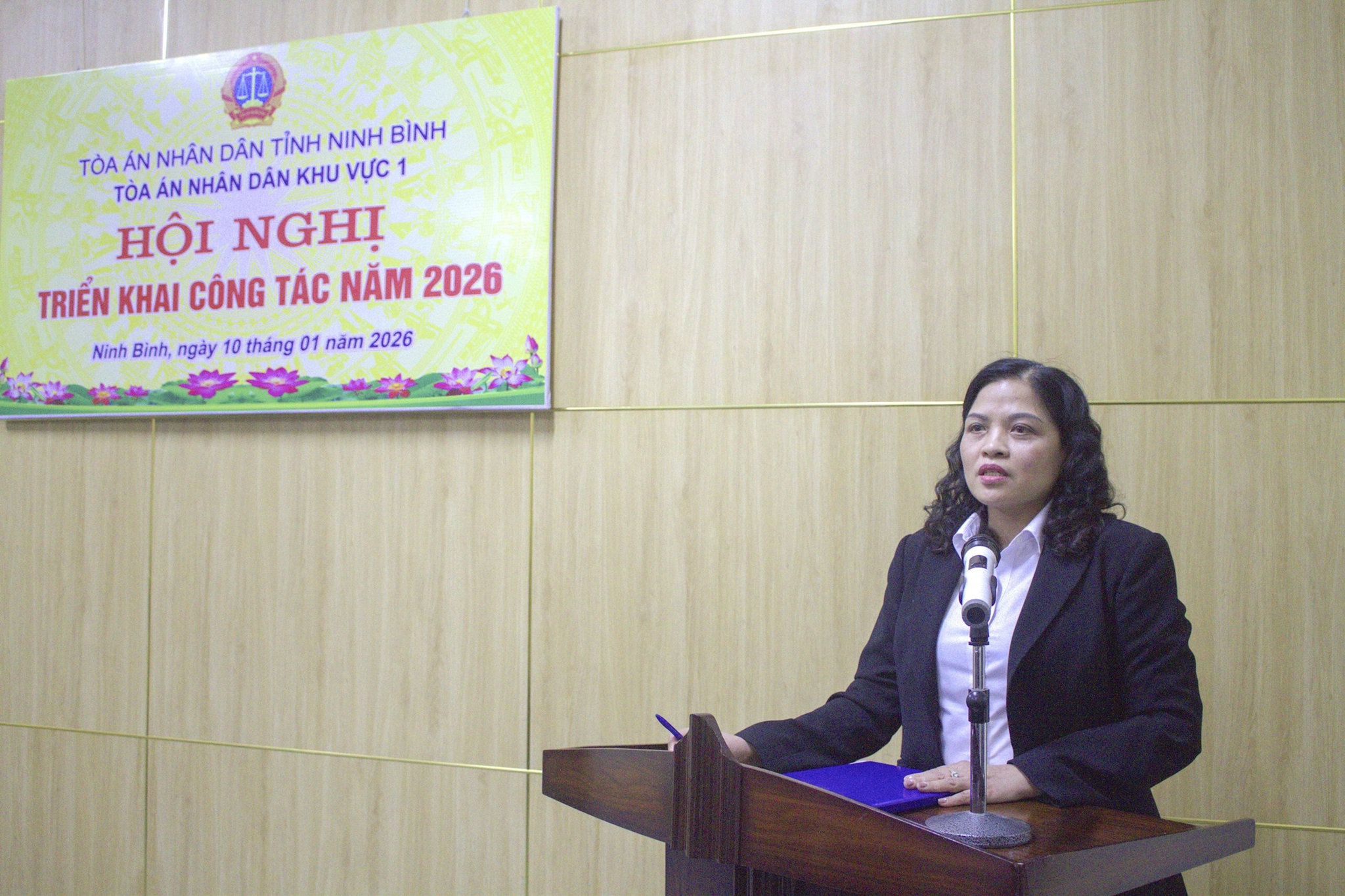 hoi_nghi8.jpg