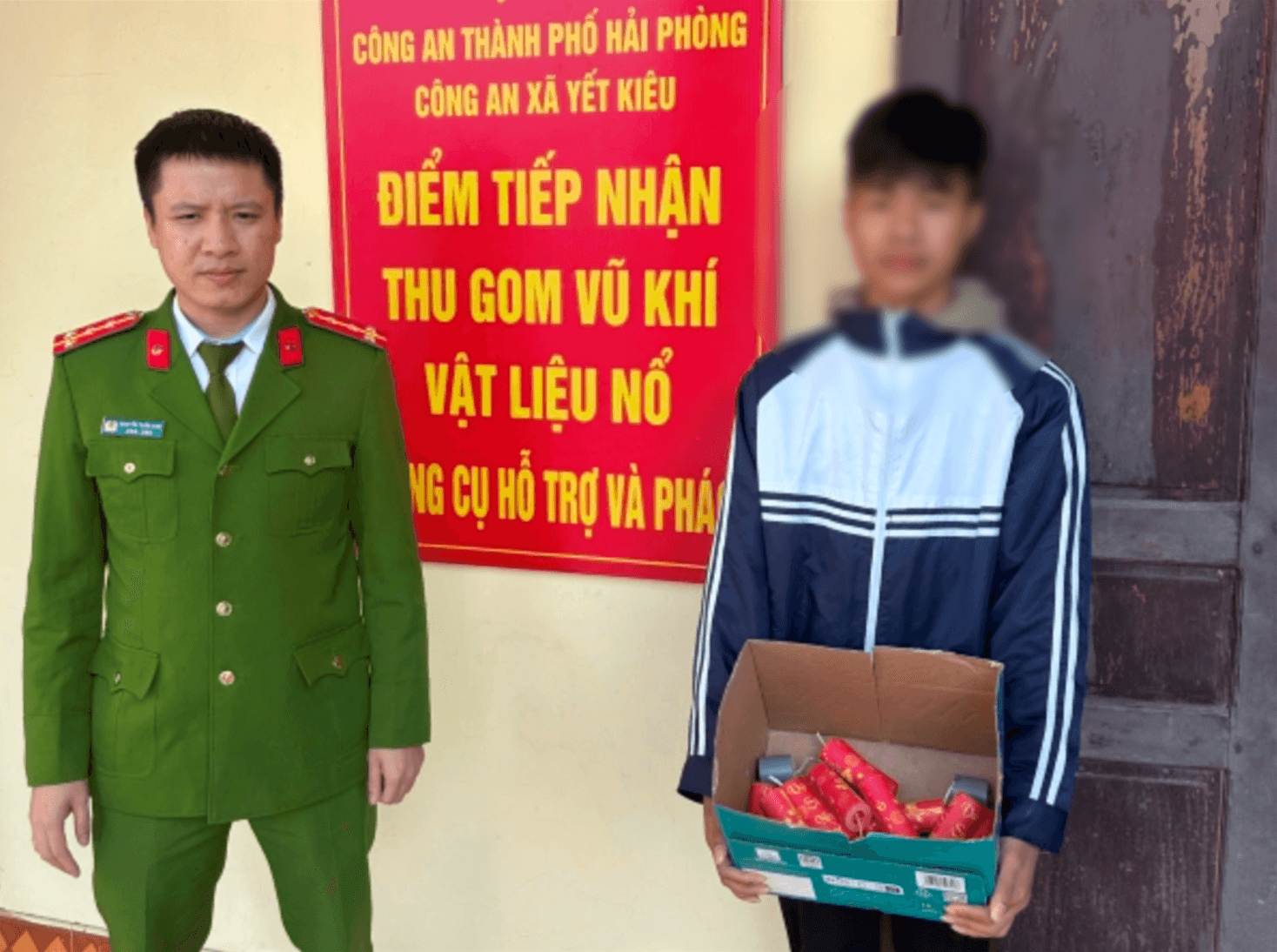 phao-no(1).png