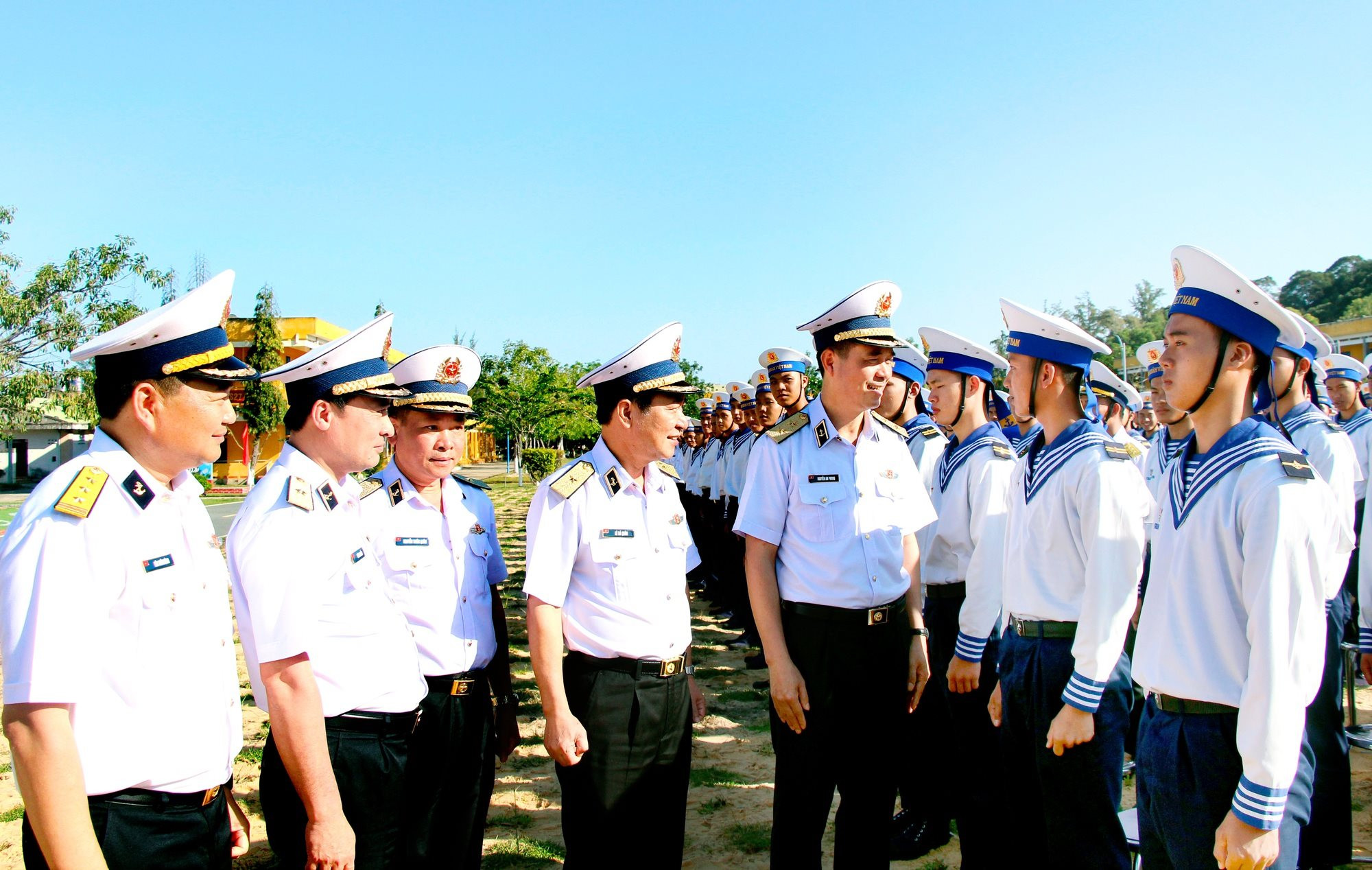 anh-1-anh-doan-cong-tac-dong-vien-chin-si-146-1768189718103661742014.jpg