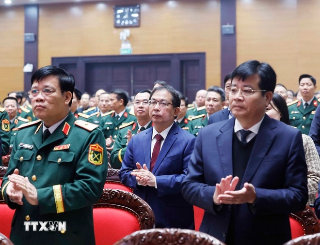 ttxvn-1401-tong-bi-thu-tong-cuc-hau-can-ky-thuat-15.jpg