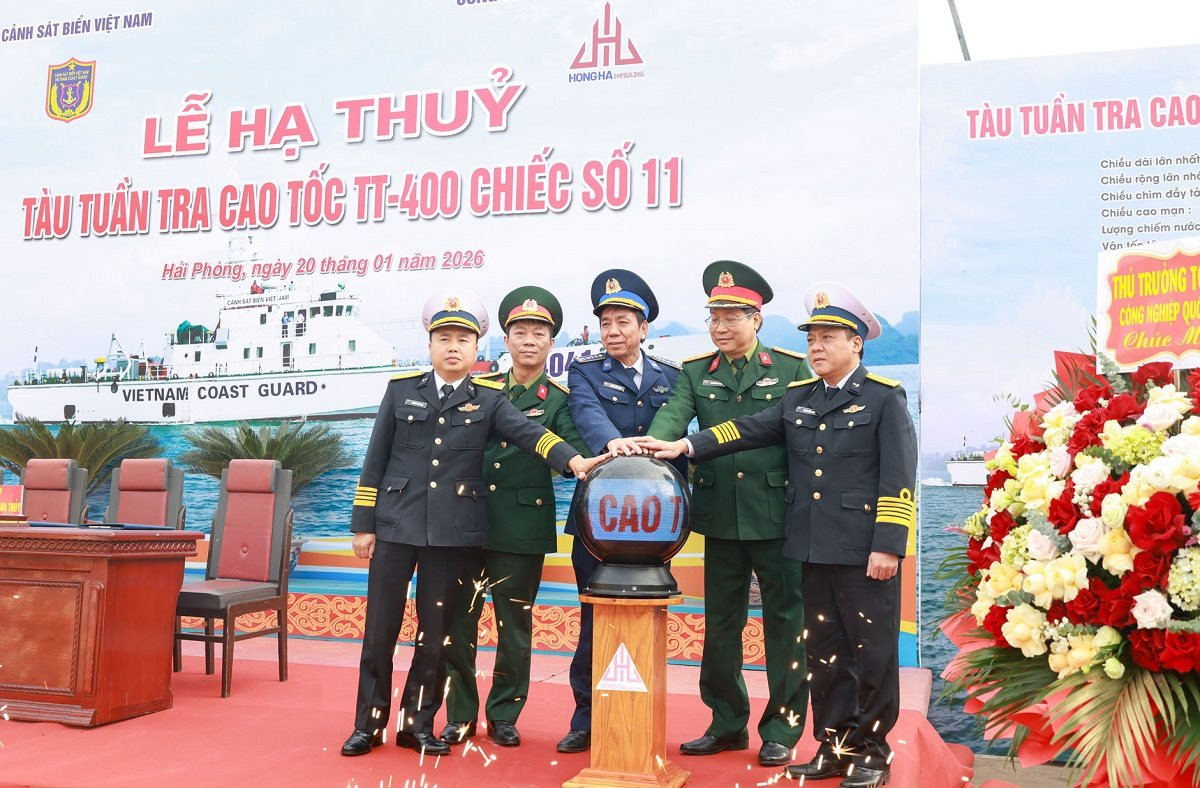 canh-sat-bien.jpg