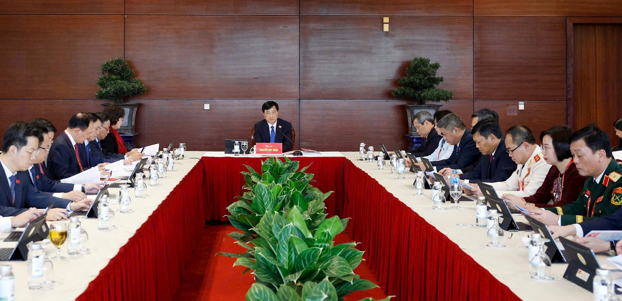 thao-luan-tai-doan-5-.jpg