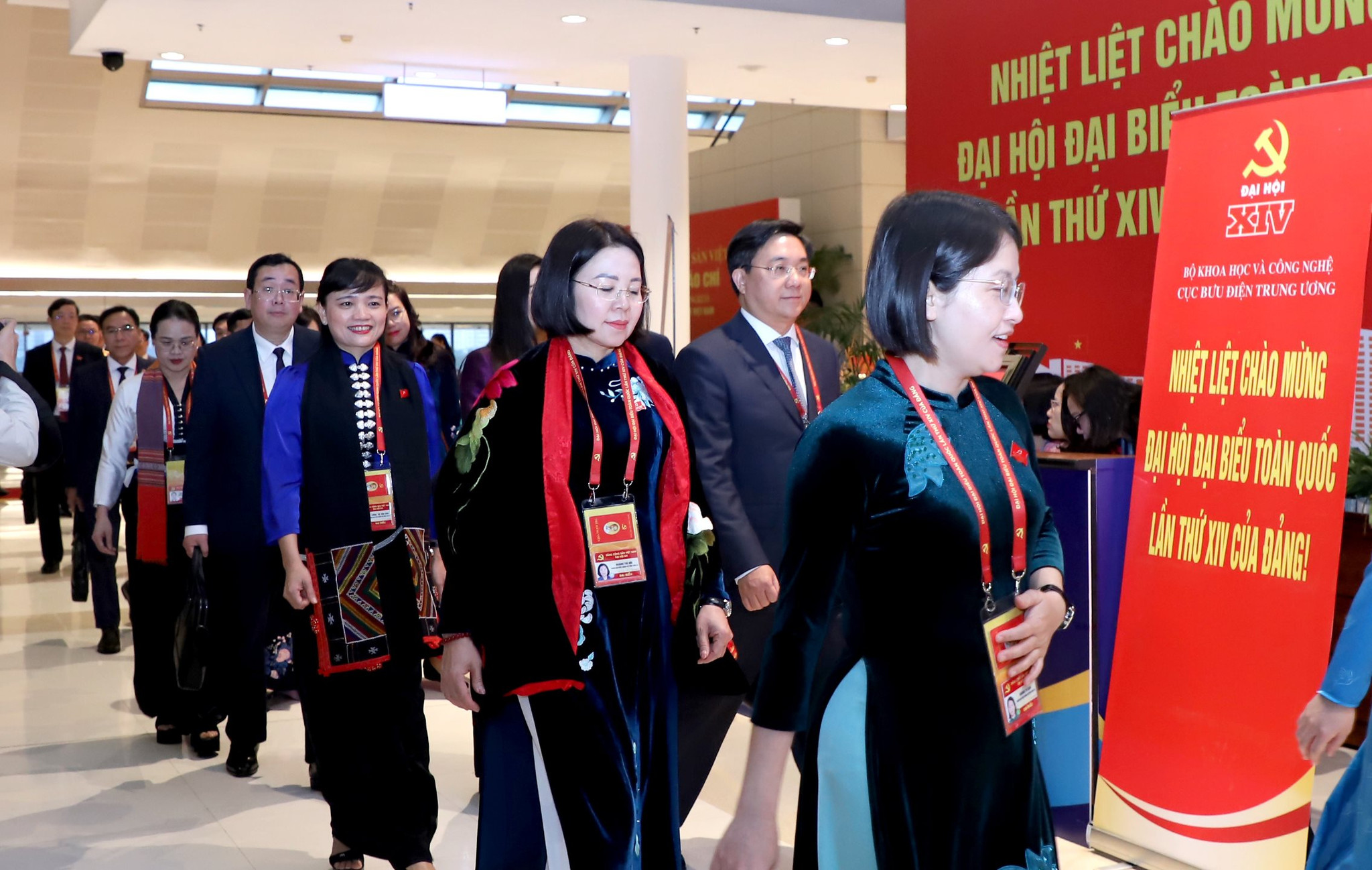 dai-hoi-thu4-3-.jpg