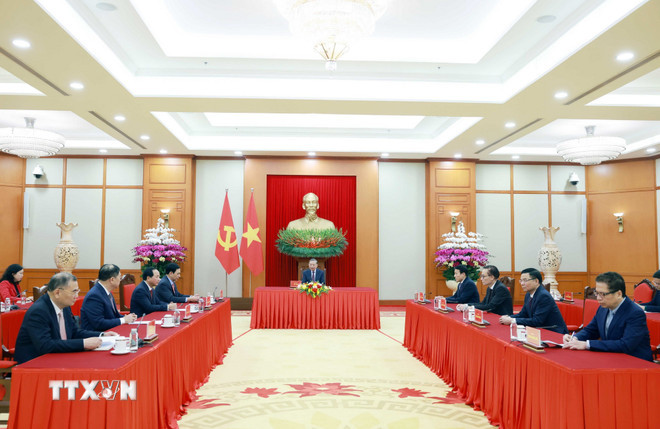 Tổng Bí thư Tô Lâm tại cuộc điện đàm với Tổng thống Liên bang Nga Vladimir Putin. (Ảnh: Thống Nhất/TTXVN) ttxvn-tong-thong-nga-vputin-dien-dam-voi-tong-bi-thu-to-lam-chuc-mung-thanh-cong-dai-hoi-dang-lan-thu-xiv-2-resize.jpg