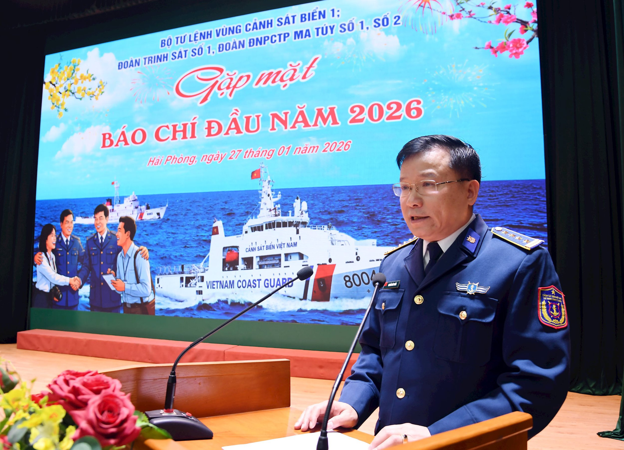 dai-ta-nguyen-huu-tuyen-phat-bieu-tai-buoi-gap-mat-bao-chi.jpg
